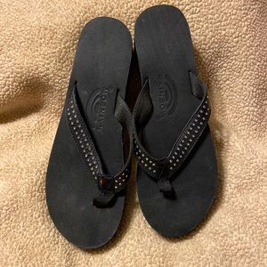 Women's RAINBOW Crystal Platform Flip Flop Sandal (EUC)